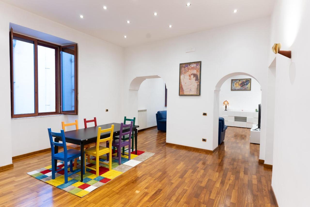Dimora Del Fico - Appartamento Elegante E Spazioso 那不勒斯 外观 照片